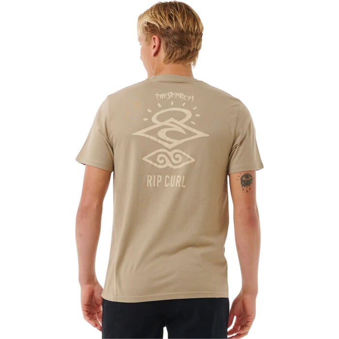 2024 Rip Curl Mnner Search Icon Tee 0CBMTE - Sand Dune